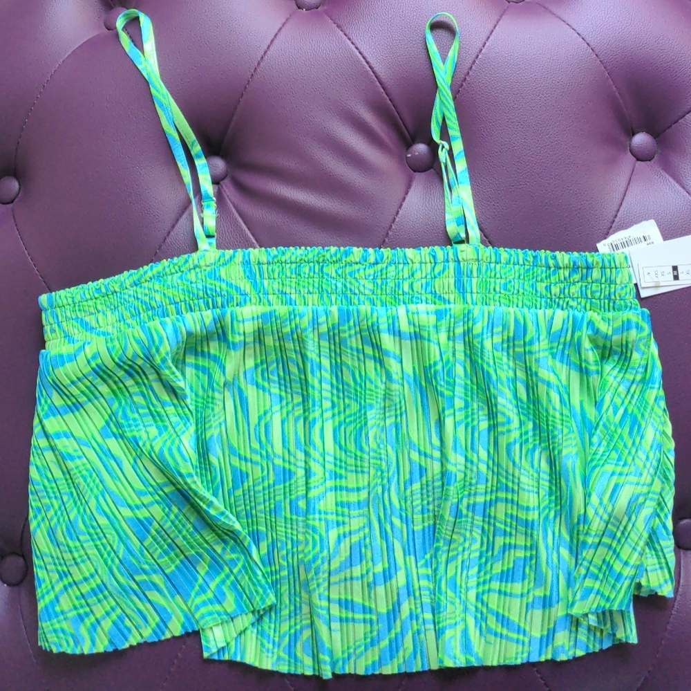 NWT BP. Plisse Crop Camisole In Green Ziggy Animal Abstract size medium